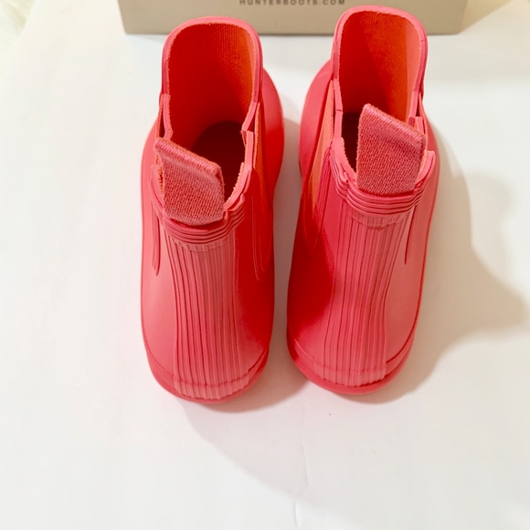 HUNTER Waterproof Chelsea Rain Boot Size 11 - Picture 4 of 7